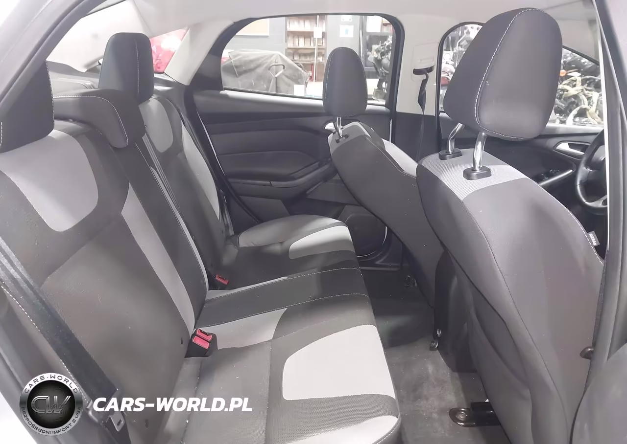 2012 Ford Focus Se VIN:1FAHP3F2XCL351693 - 8