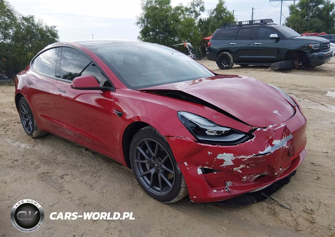 2021 Tesla Model 3 Standard Range Plus Rear-Wheel Drive