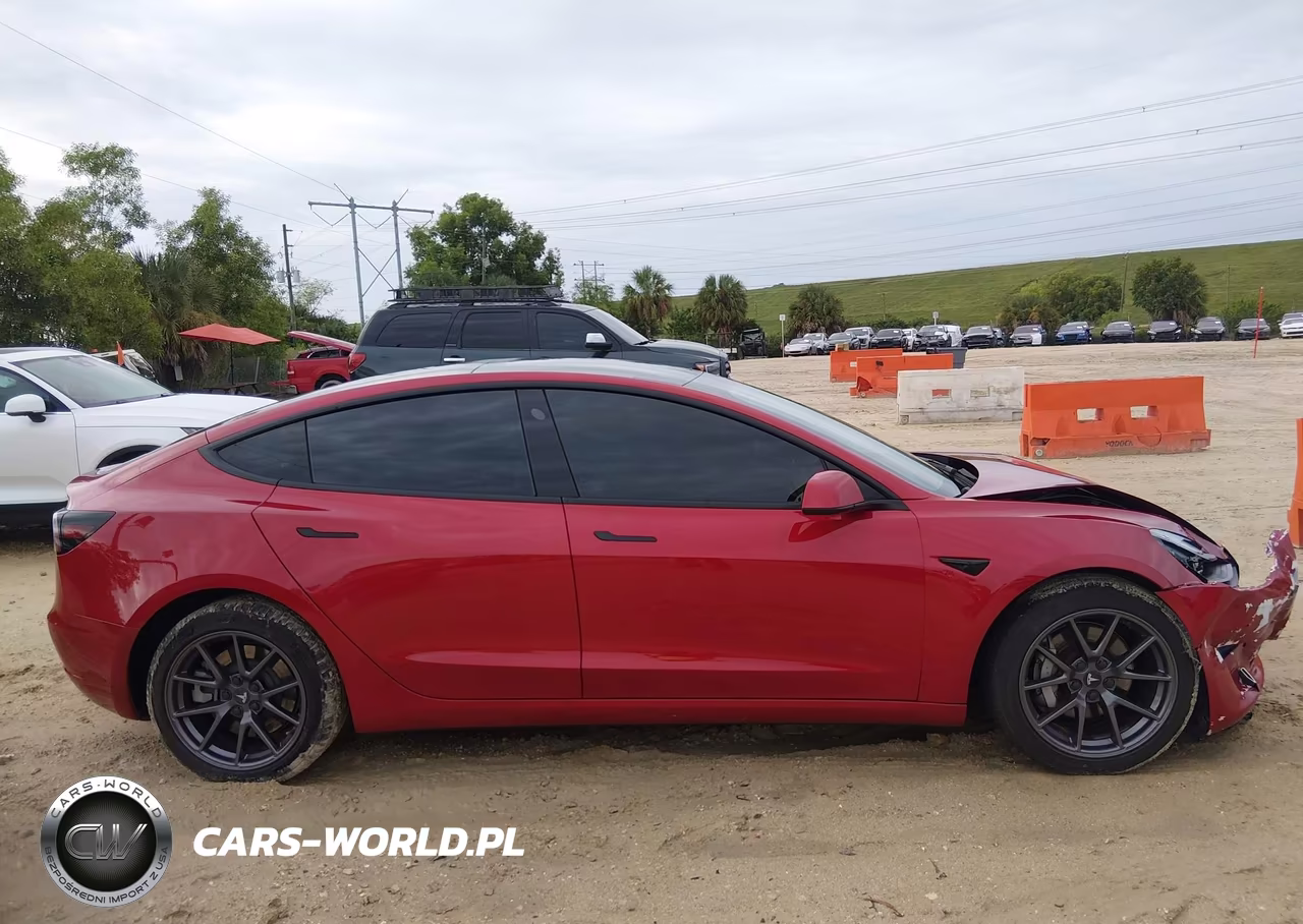2021 Tesla Model 3 Standard Range Plus Rear-Wheel Drive VIN:5YJ3E1EA6MF026728 - 13