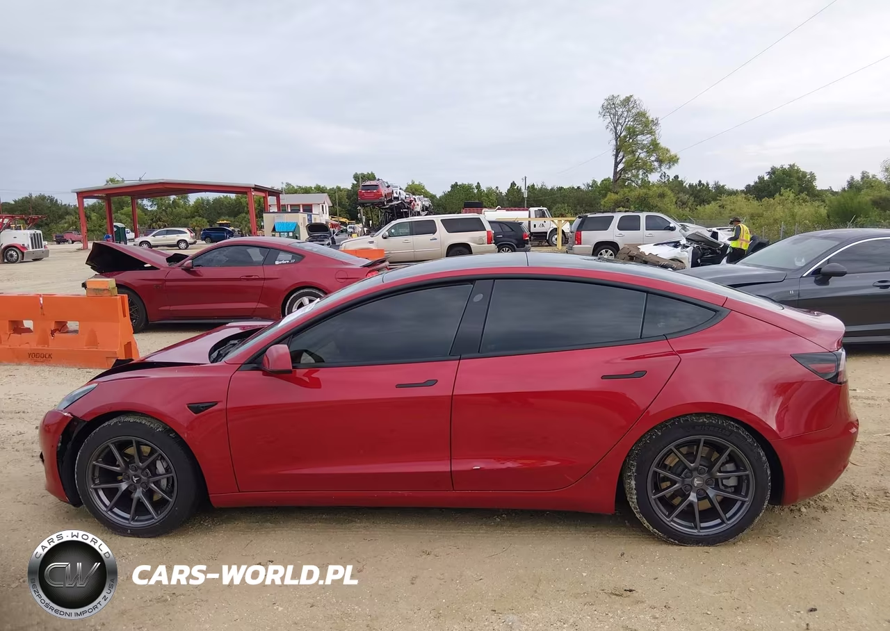 2021 Tesla Model 3 Standard Range Plus Rear-Wheel Drive VIN:5YJ3E1EA6MF026728 - 14