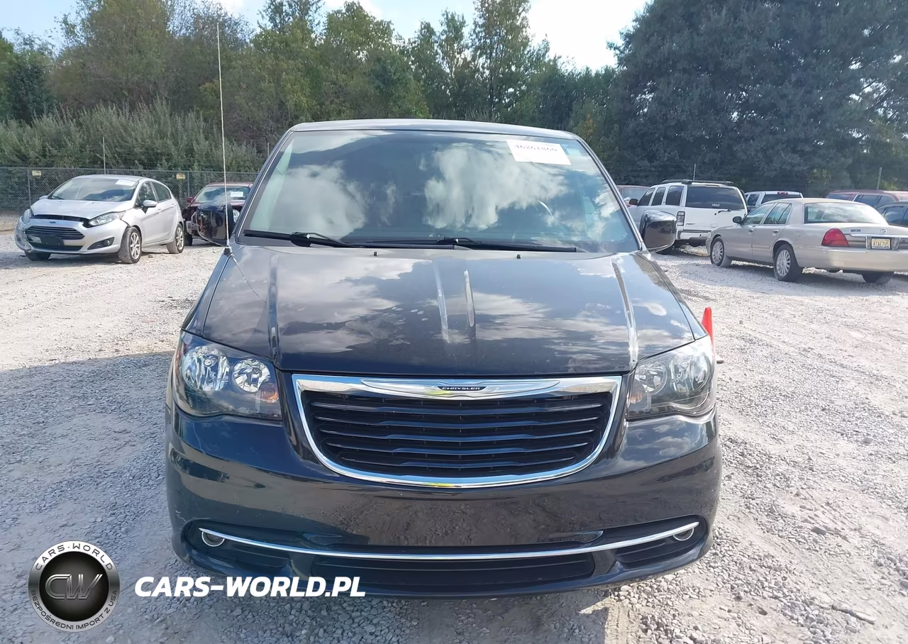 2016 Chrysler Town & Country S VIN:2C4RC1HG7GR120237 - 12