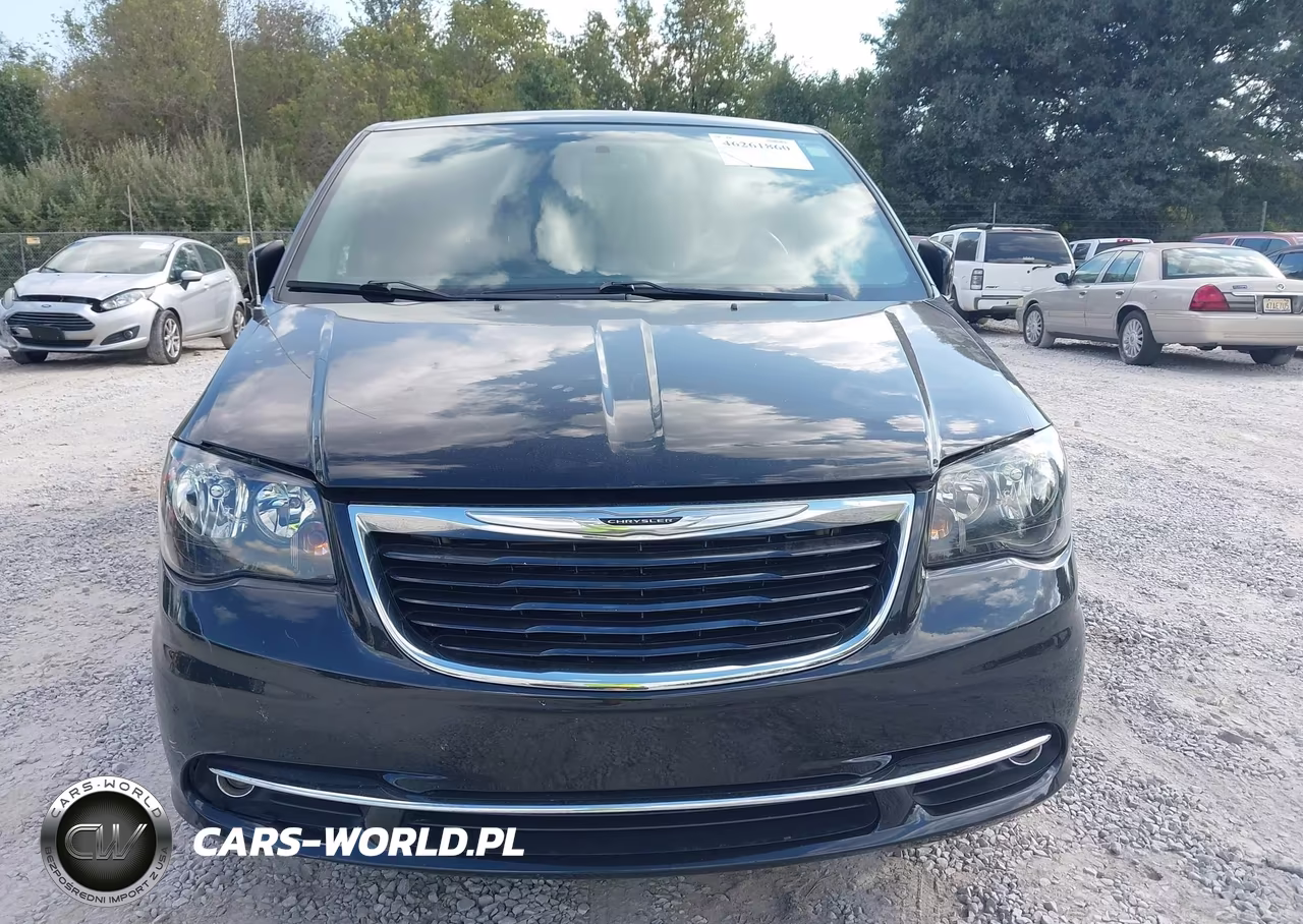2016 Chrysler Town & Country S VIN:2C4RC1HG7GR120237 - 6