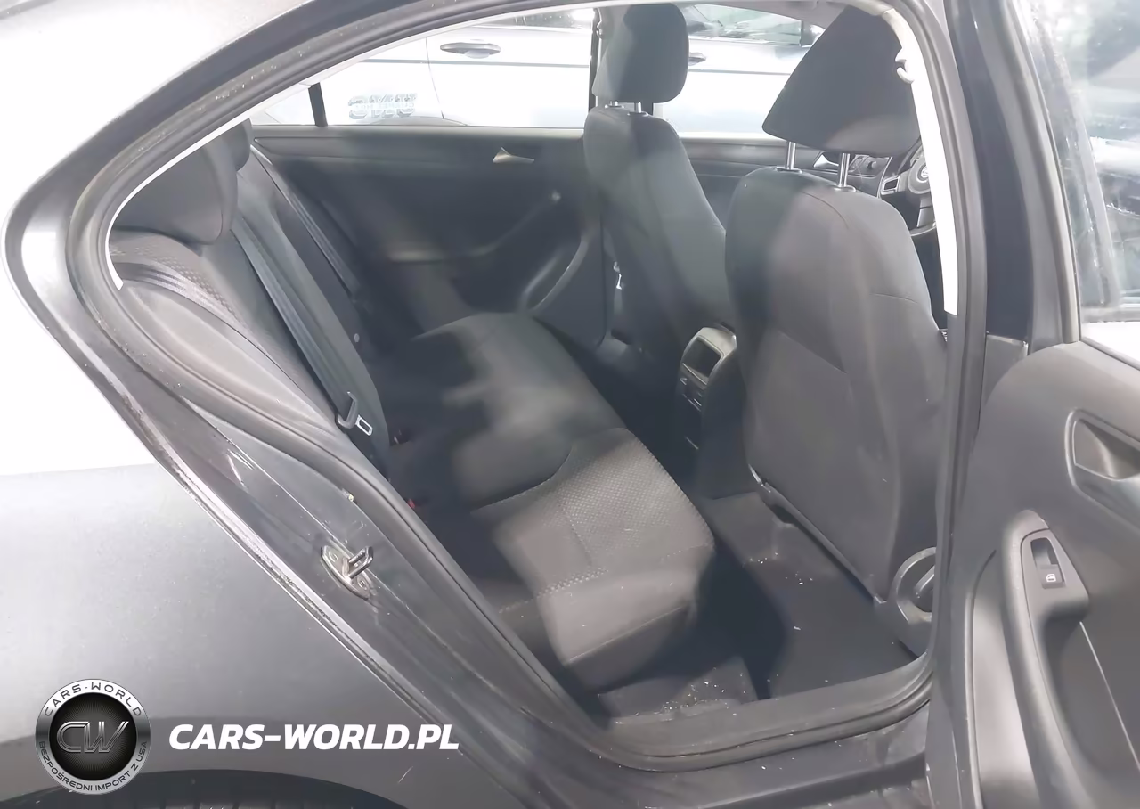 2013 Volkswagen Jetta 2.0L S VIN:3VW1K7AJ1DM285452 - 8