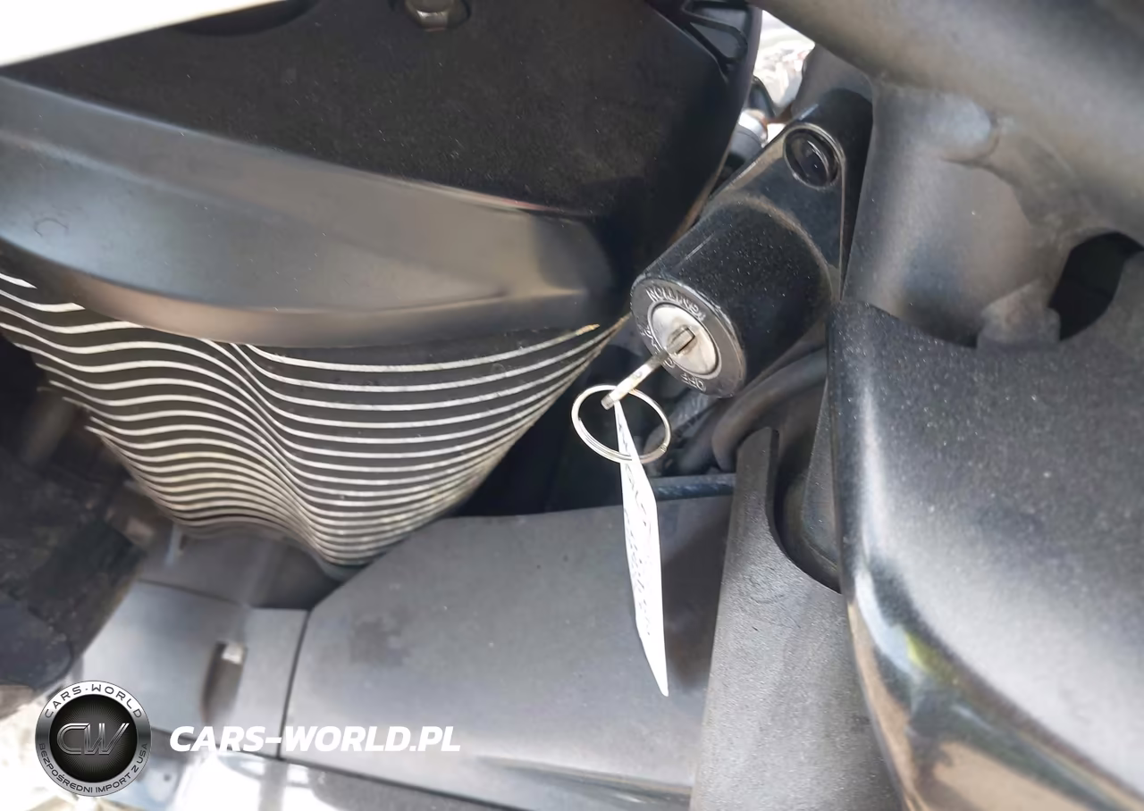 2015 Kawasaki Vn900 B VIN:JKAVN2B10FA085783 - 11