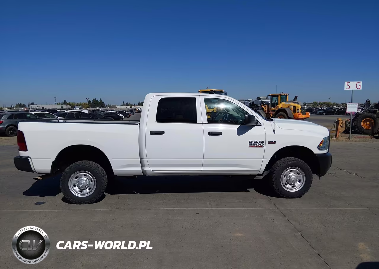2016 Ram 2500 Tradesman VIN:3C6TR5CT6GG340692 - 13