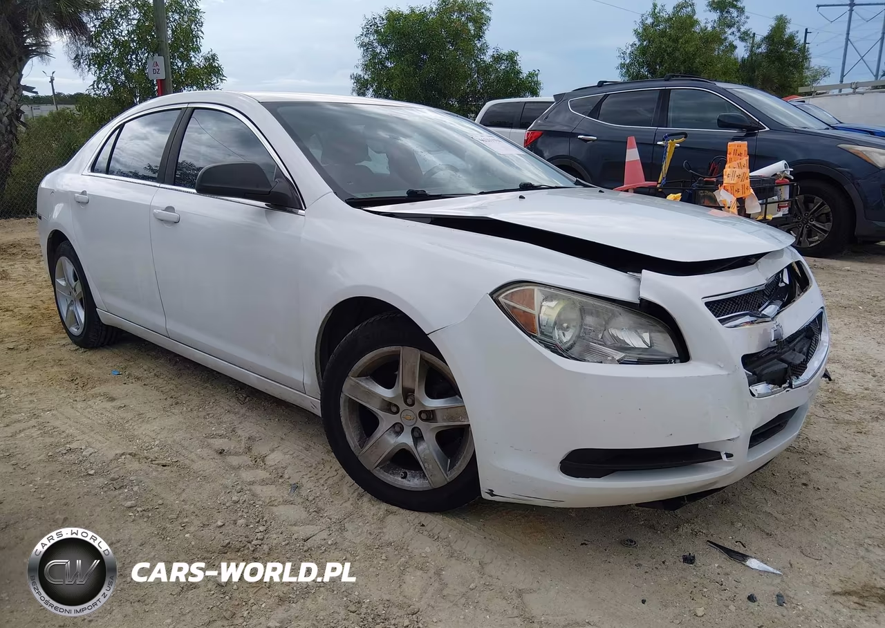 2011 Chevrolet Malibu Ls – zdjęcie 1 z 17