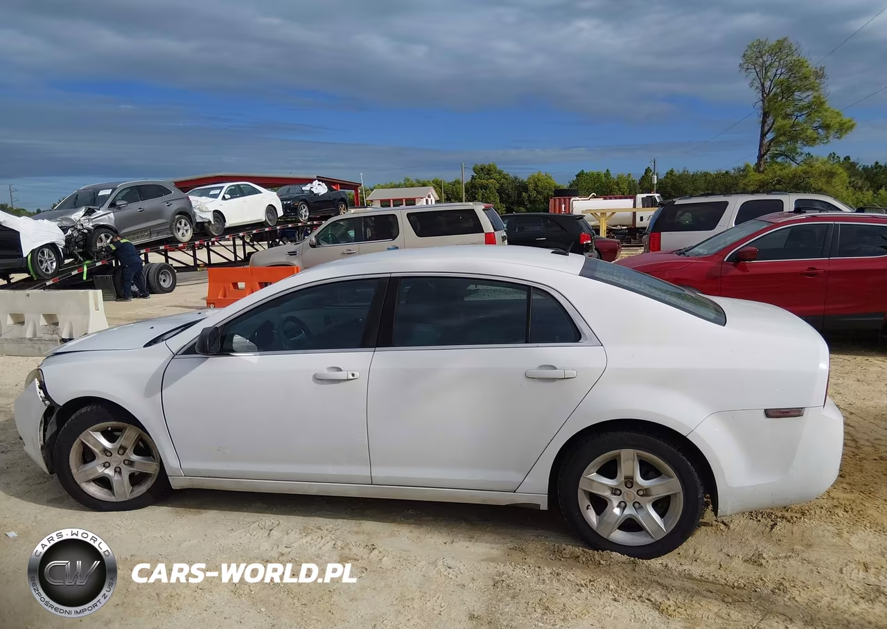 2011 Chevrolet Malibu Ls VIN:1G1ZB5E10BF156497 - 15