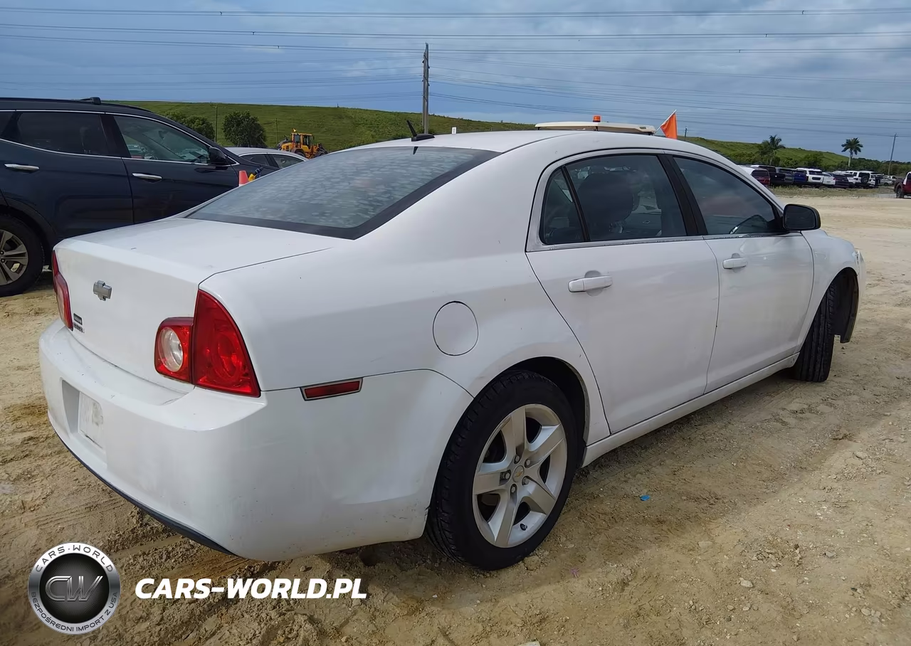 2011 Chevrolet Malibu Ls VIN:1G1ZB5E10BF156497 - 4