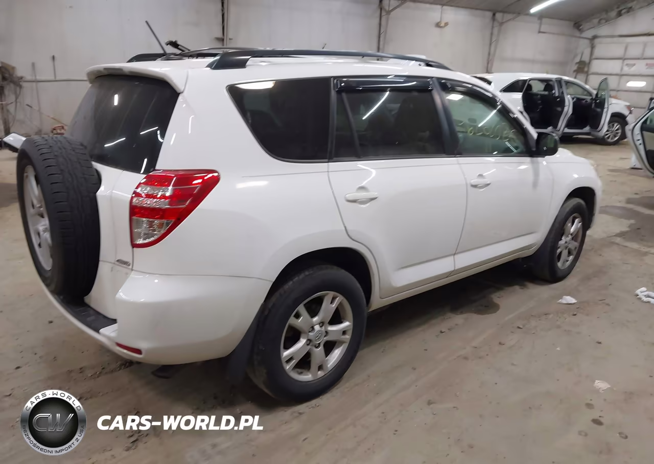 2011 Toyota Rav4 VIN:2T3BF4DV1BW163680 - 4