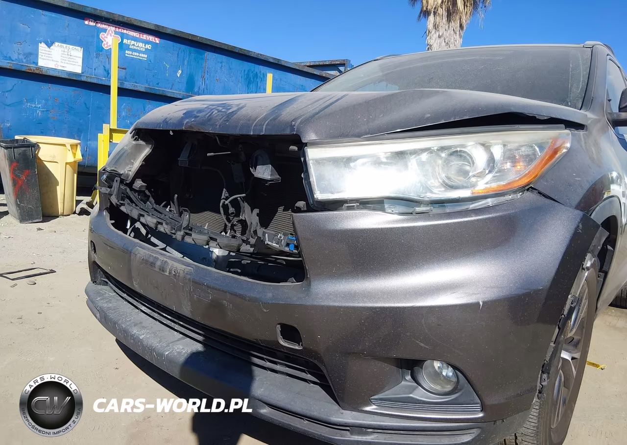 2016 Toyota Highlander Xle V6 VIN:5TDKKRFH1GS501118 - 6