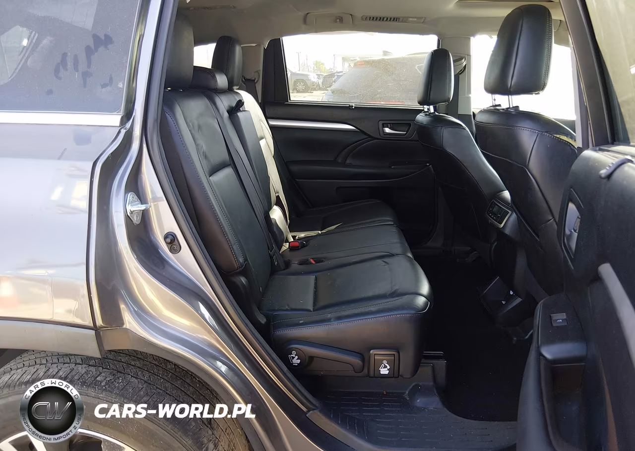 2016 Toyota Highlander Xle V6 VIN:5TDKKRFH1GS501118 - 8
