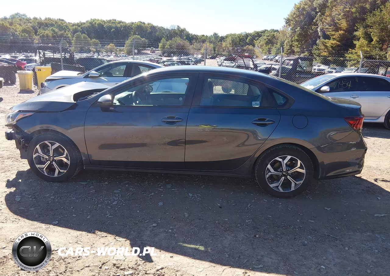 2021 Kia Forte Lxs VIN:3KPF24AD4ME303857 - 14