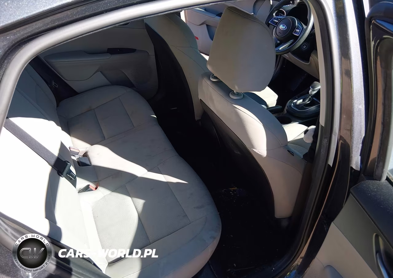 2021 Kia Forte Lxs VIN:3KPF24AD4ME303857 - 8