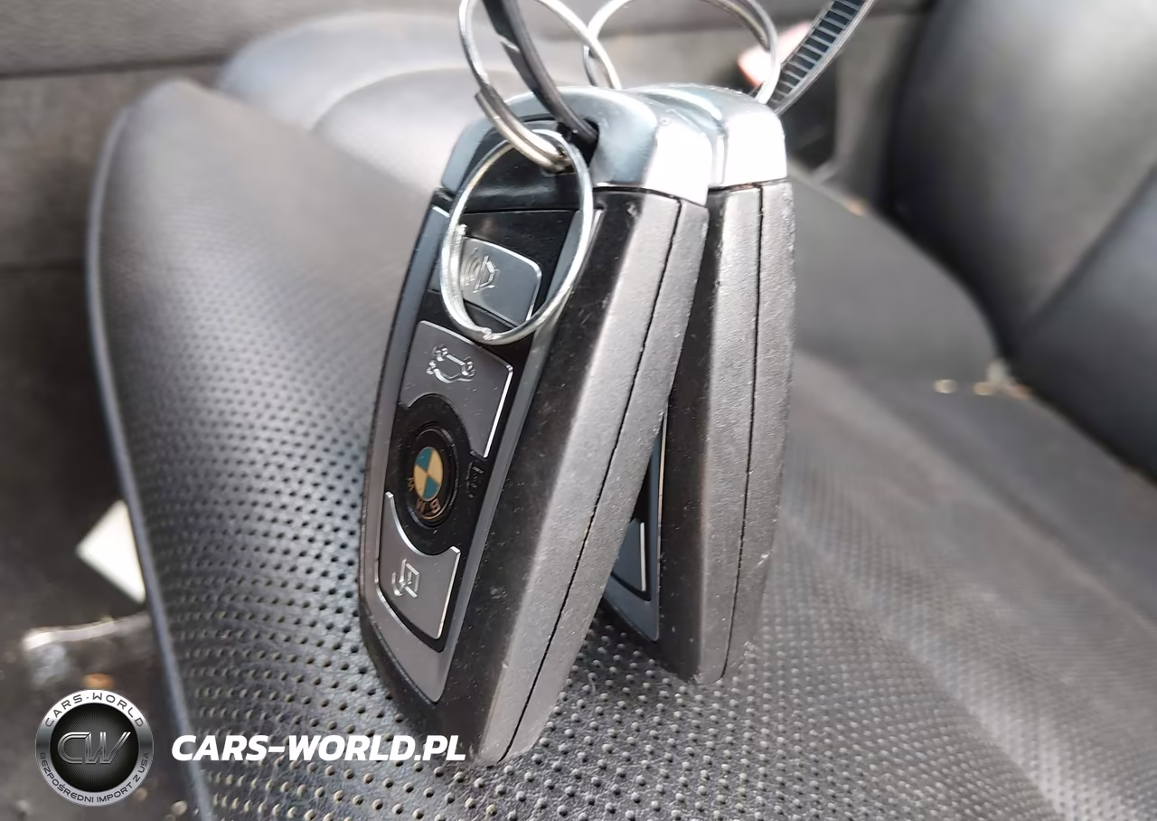 2012 BMW 740Li VIN:WBAKB4C5XCC576776 - 11