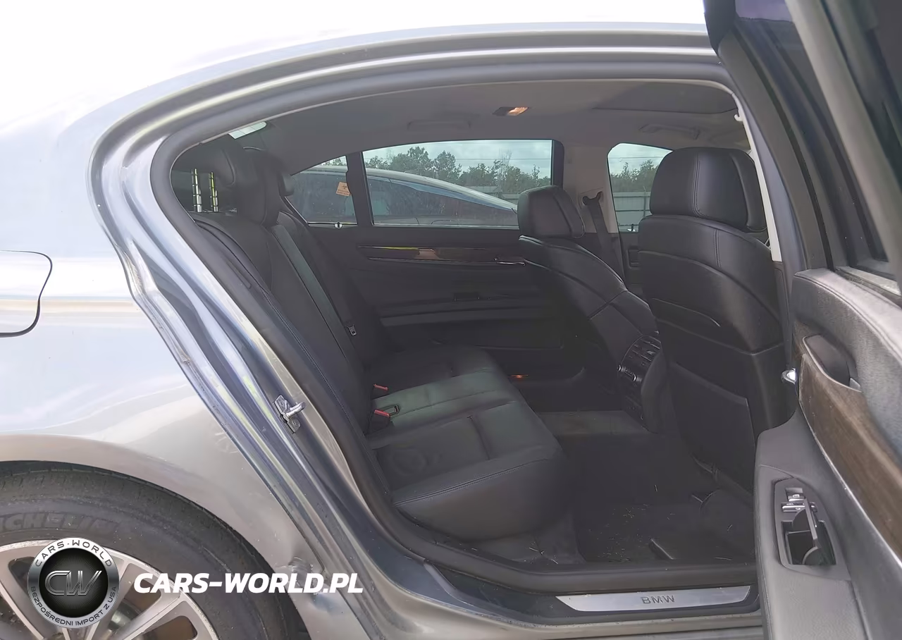 2012 BMW 740Li VIN:WBAKB4C5XCC576776 - 8