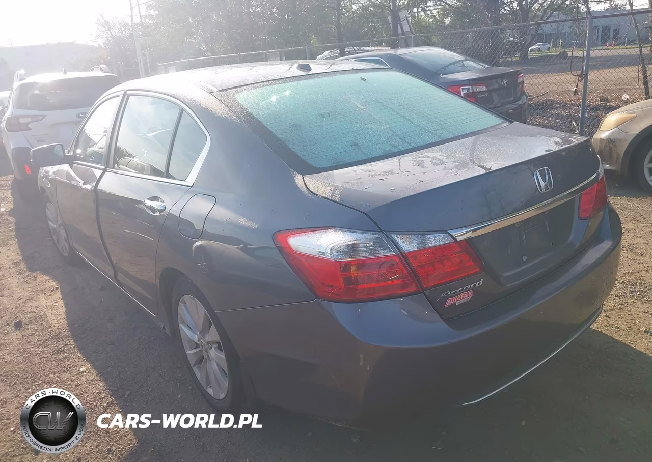 2013 Honda Accord Ex-L VIN:1HGCR2F89DA156700 - 3