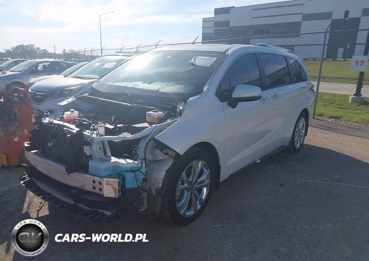 2024 Toyota Sienna Platinum VIN:5TDERKEC0RS194551 - 2
