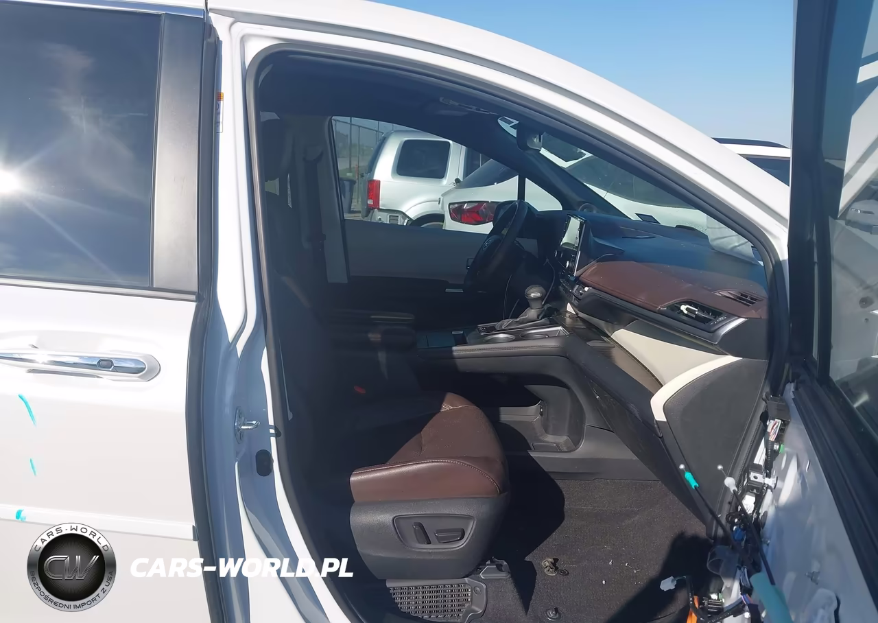 2024 Toyota Sienna Platinum VIN:5TDERKEC0RS194551 - 5