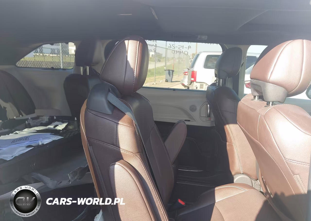2024 Toyota Sienna Platinum VIN:5TDERKEC0RS194551 - 8