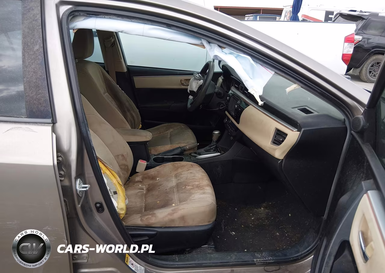 2015 Toyota Corolla Le VIN:5YFBURHE3FP348858 - 5