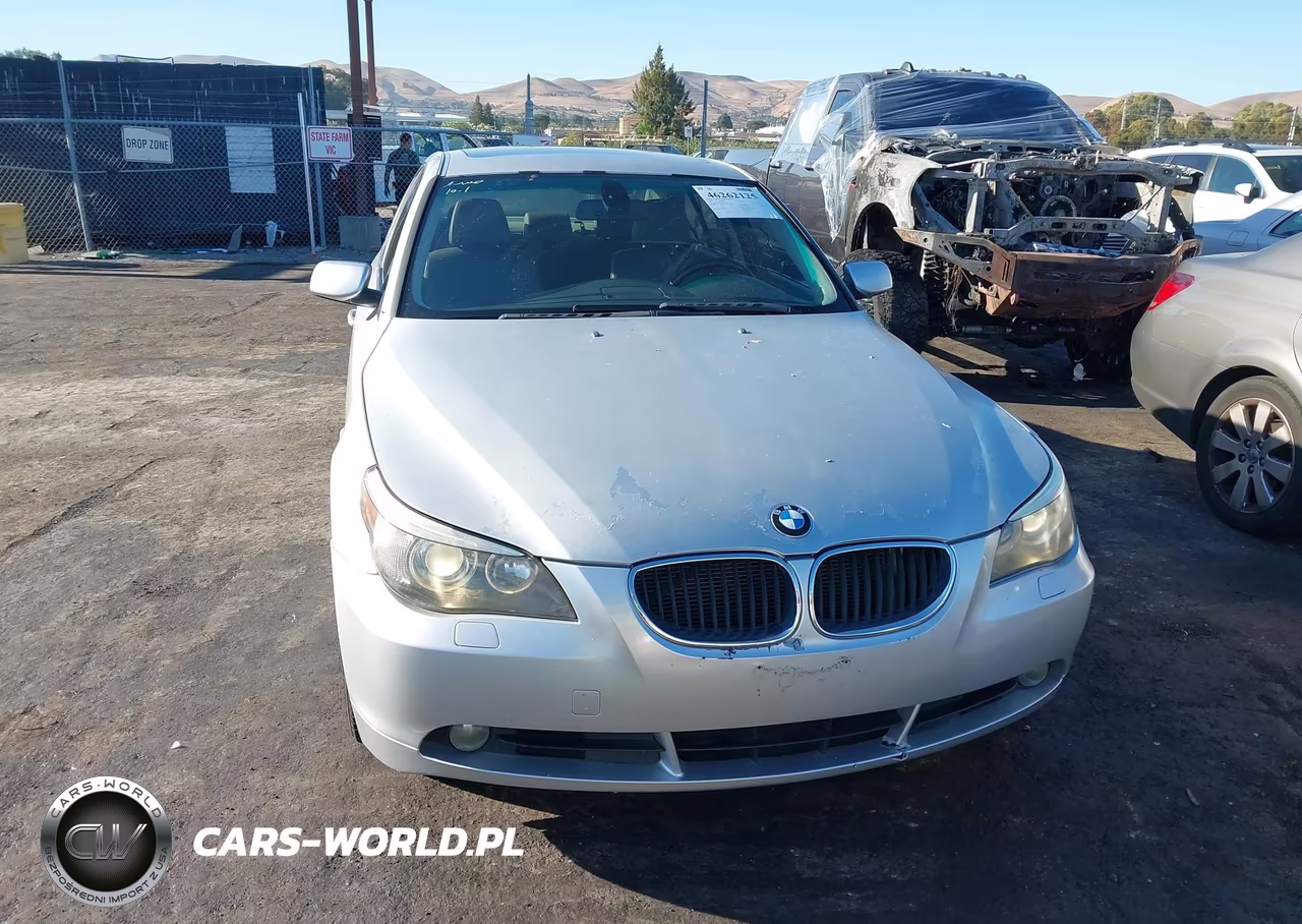 2006 BMW 530Xi VIN:WBANF73556CG67142 - 13