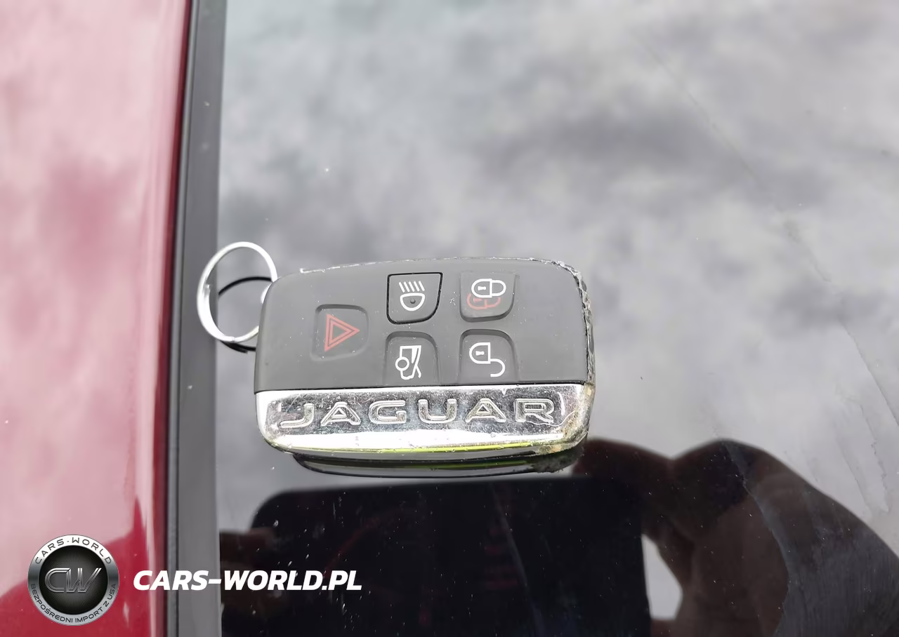 2017 Jaguar Xe 25T Premium VIN:SAJAD4BG3HA974797 - 11