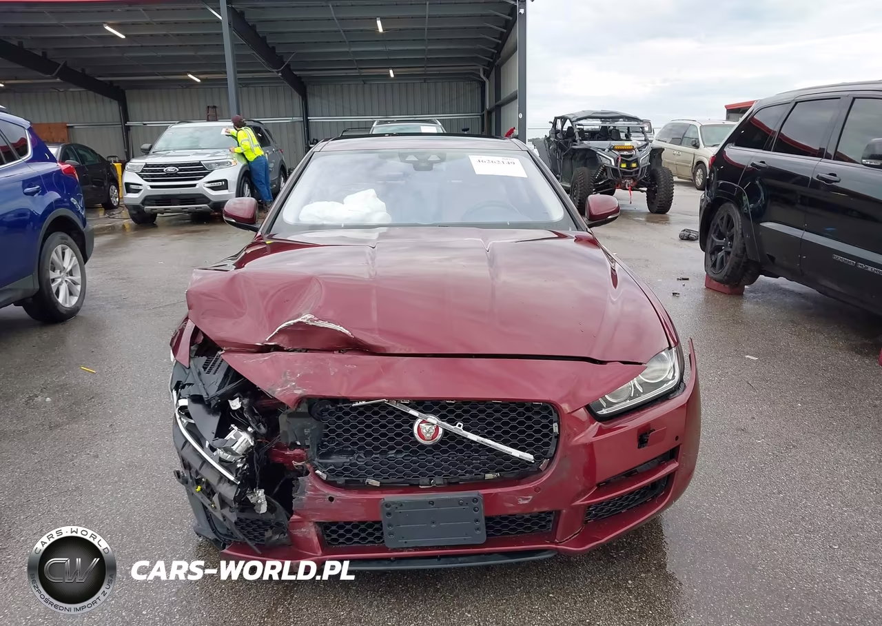 2017 Jaguar Xe 25T Premium VIN:SAJAD4BG3HA974797 - 12