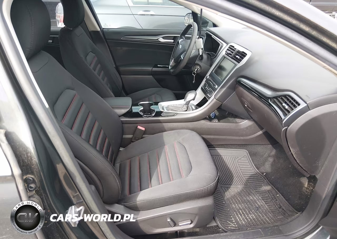 2016 Ford Fusion Se VIN:3FA6P0HD2GR112201 - 5