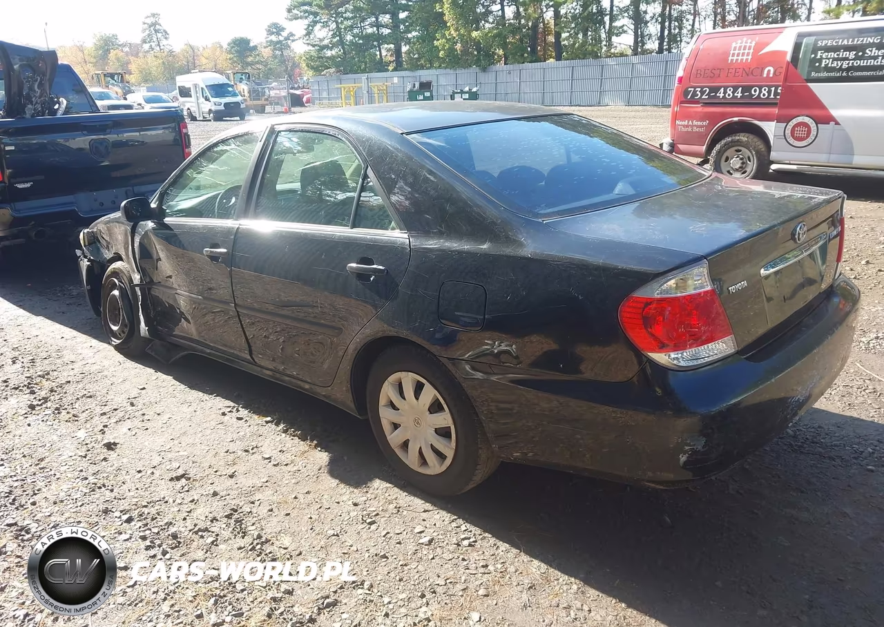 2006 Toyota Camry Le VIN:4T1BE32K16U641634 - 3
