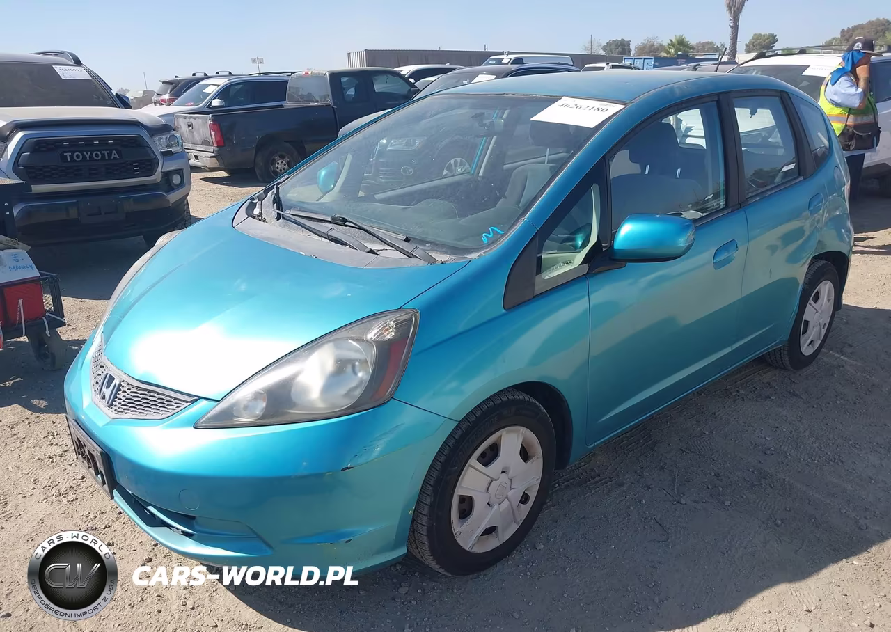 2013 Honda Fit VIN:JHMGE8H37DC034310 - 2