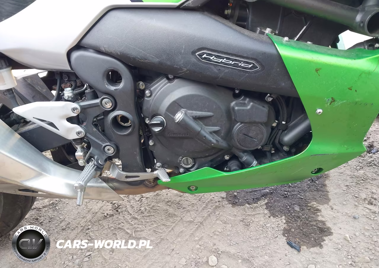 2024 Kawasaki Cx500 VIN:ML5CXGA16RDA04209 - 8
