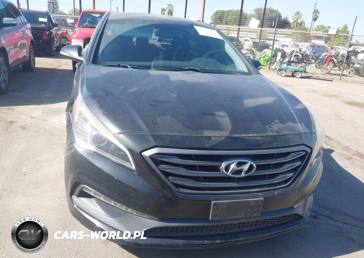 2016 Hyundai Sonata Sport VIN:5NPE34AF6GH379767 - 12