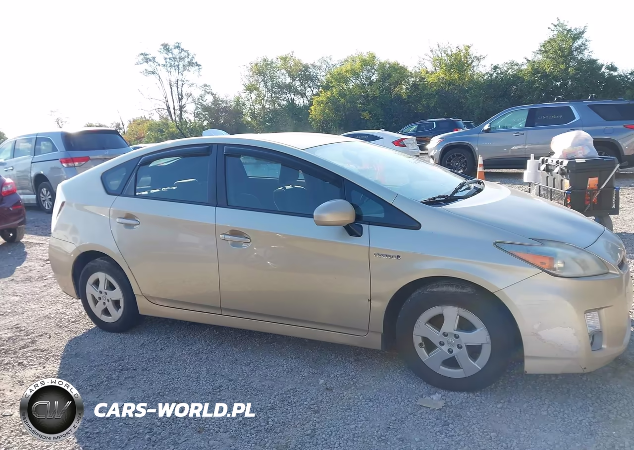 2011 Toyota Prius Three VIN:JTDKN3DU9B1410351 - 13