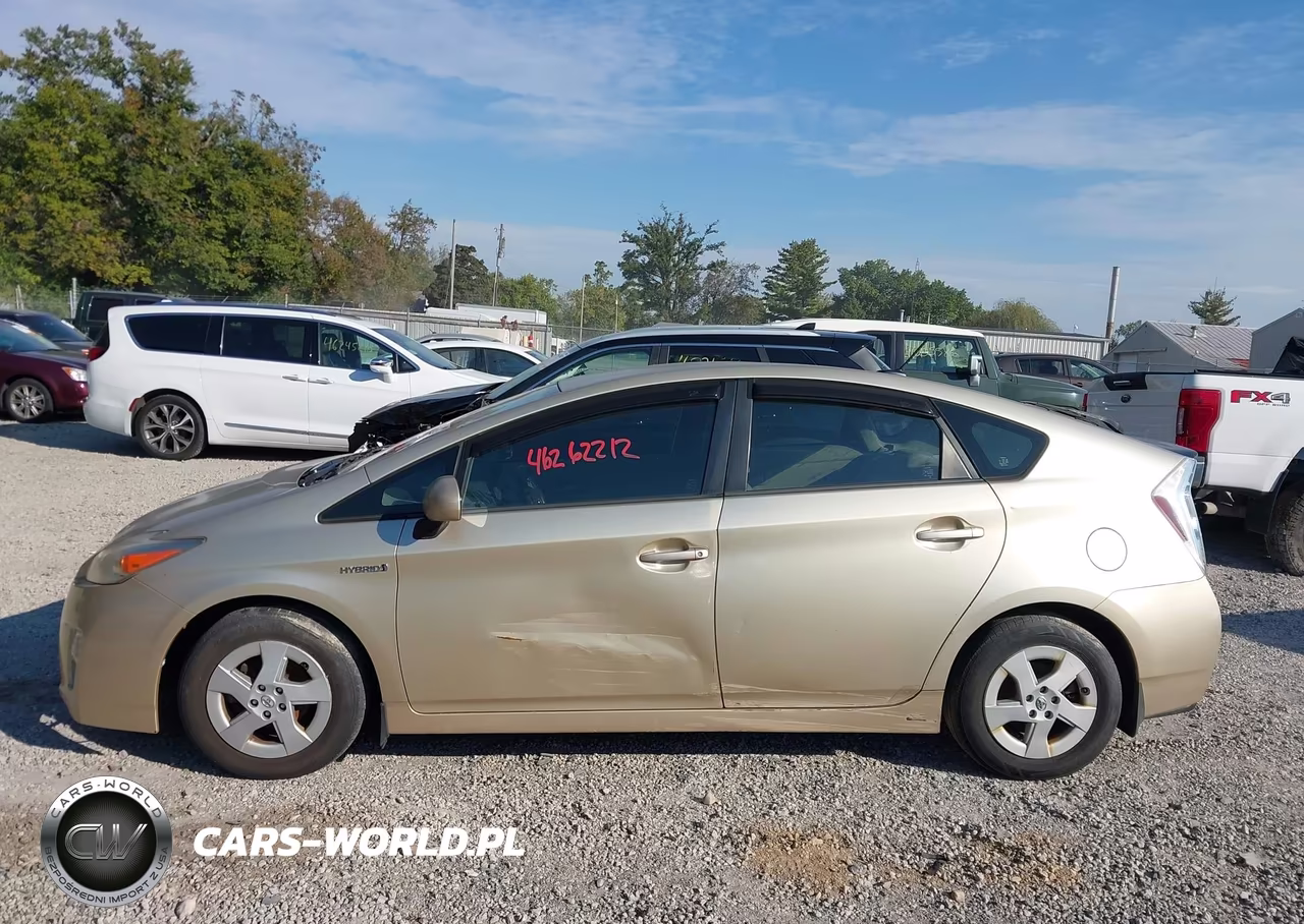 2011 Toyota Prius Three VIN:JTDKN3DU9B1410351 - 14