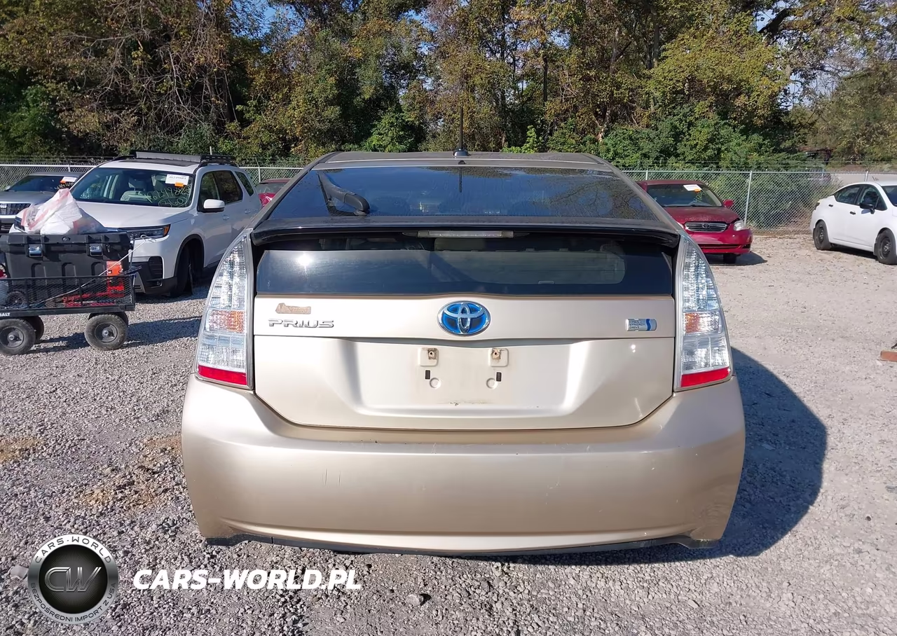 2011 Toyota Prius Three VIN:JTDKN3DU9B1410351 - 16