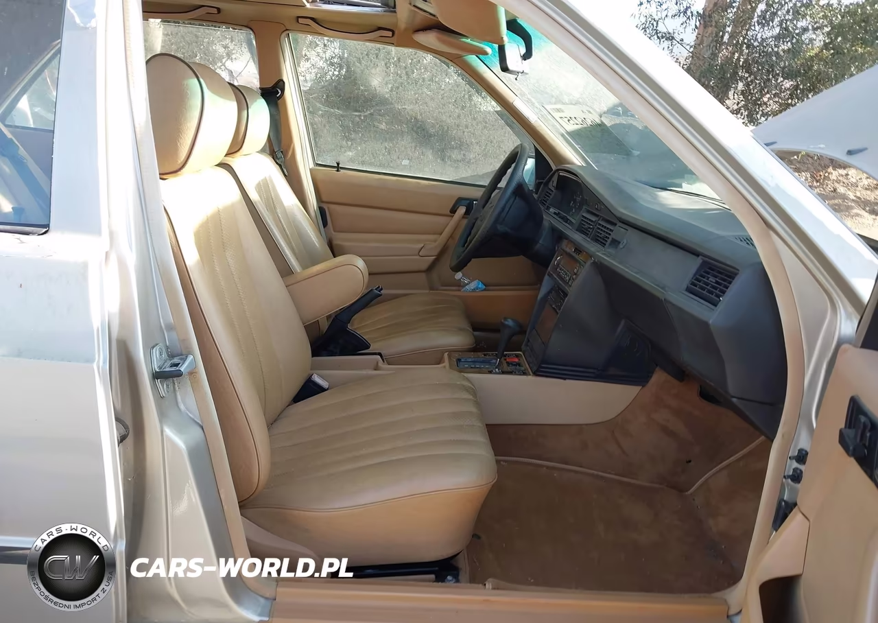 1988 Mercedes-Benz 190 E 2.3 VIN:WDBDA28DXJF508426 - 5