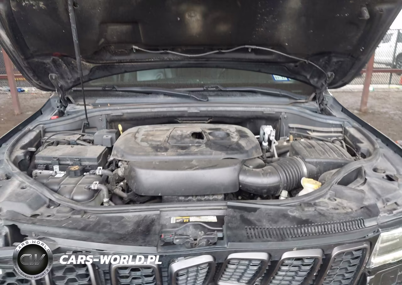 2018 Jeep Grand Cherokee High Altitude 4X4 VIN:1C4RJFCG2JC172143 - 10