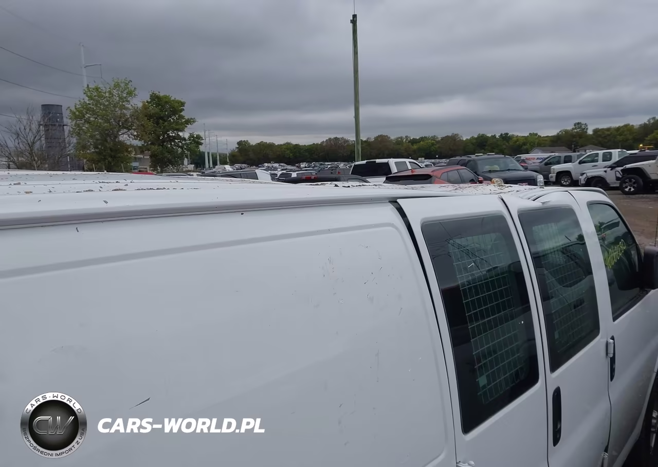 2008 Chevrolet Express Work Van VIN:1GCGG25C381226435 - 6