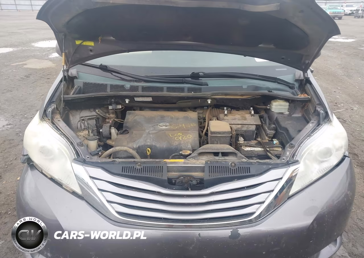 2015 Toyota Sienna Xle 8 Passenger VIN:5TDYK3DC1FS588287 - 10