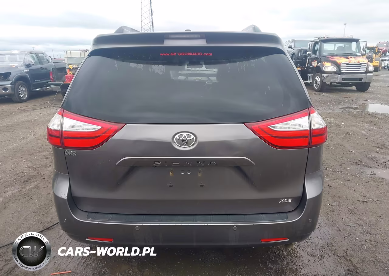 2015 Toyota Sienna Xle 8 Passenger VIN:5TDYK3DC1FS588287 - 16