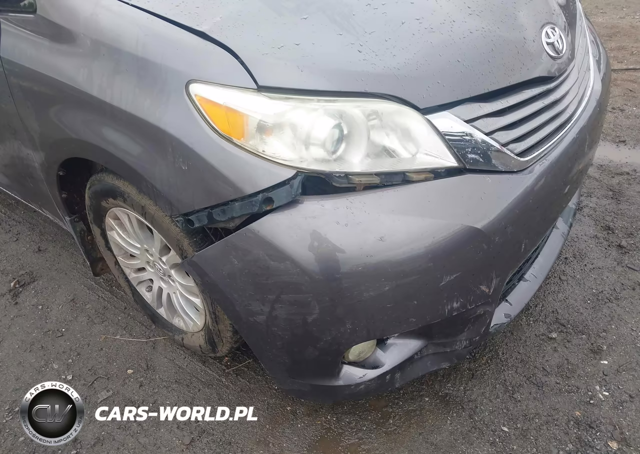 2015 Toyota Sienna Xle 8 Passenger VIN:5TDYK3DC1FS588287 - 19