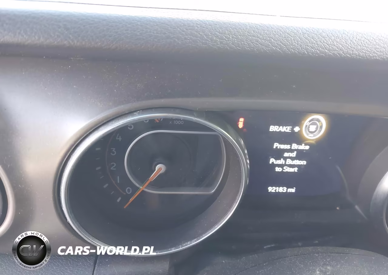 2019 Jeep Wrangler Unlimited Sport S 4X4 VIN:1C4HJXDG6KW677506 - 7
