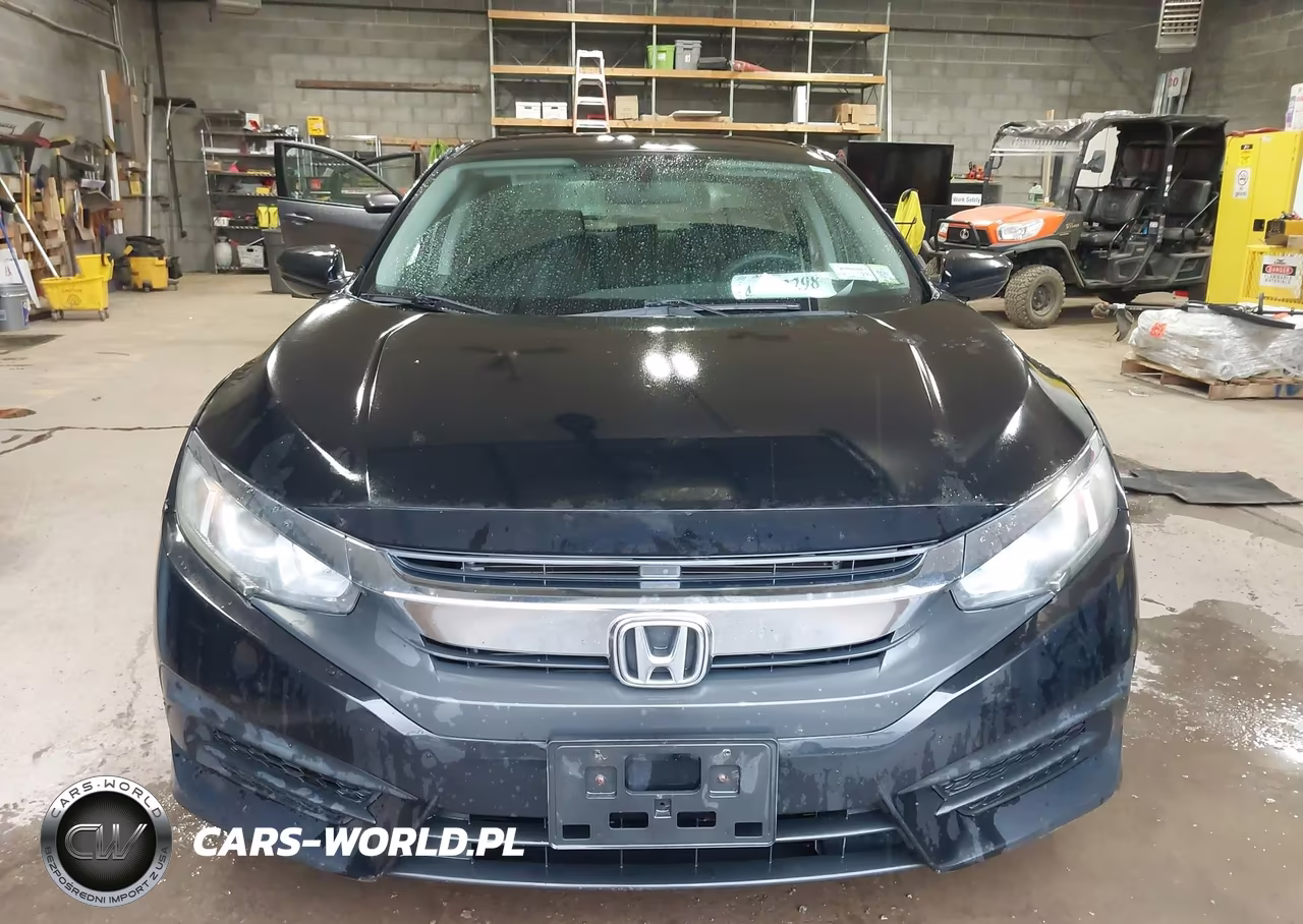 2018 Honda Civic Lx VIN:19XFC2F55JE200686 - 11