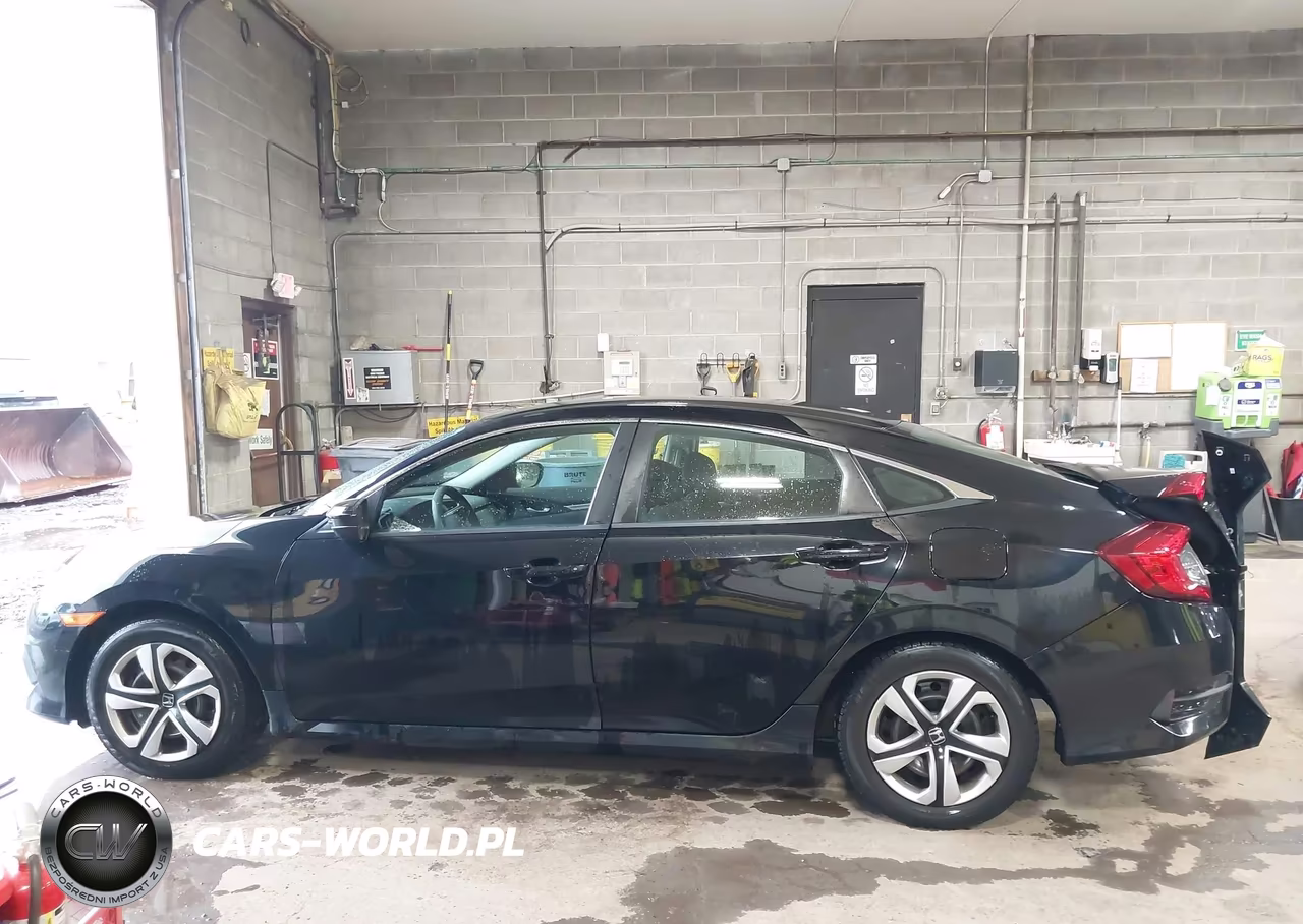 2018 Honda Civic Lx VIN:19XFC2F55JE200686 - 13