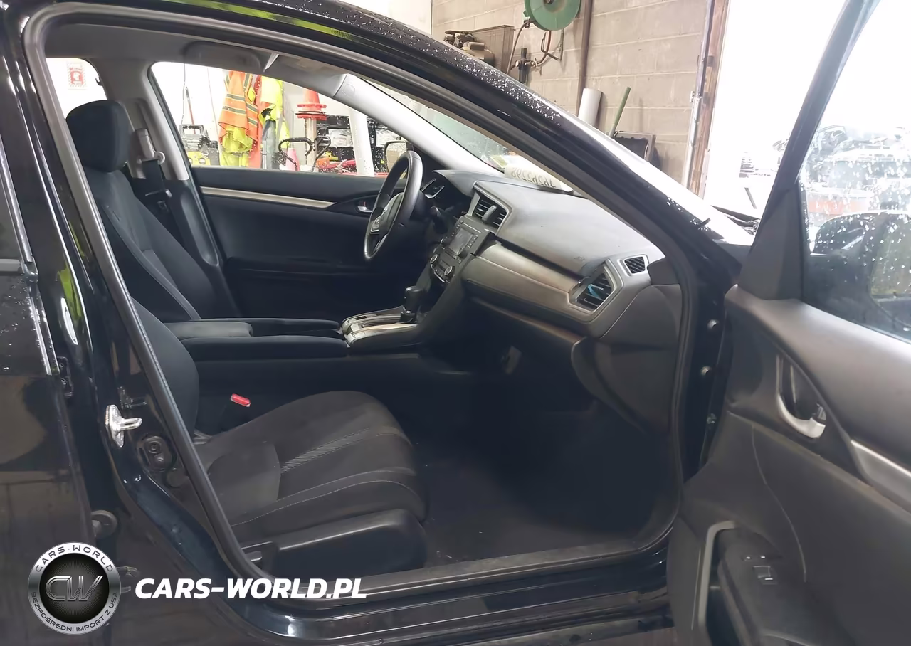 2018 Honda Civic Lx VIN:19XFC2F55JE200686 - 5