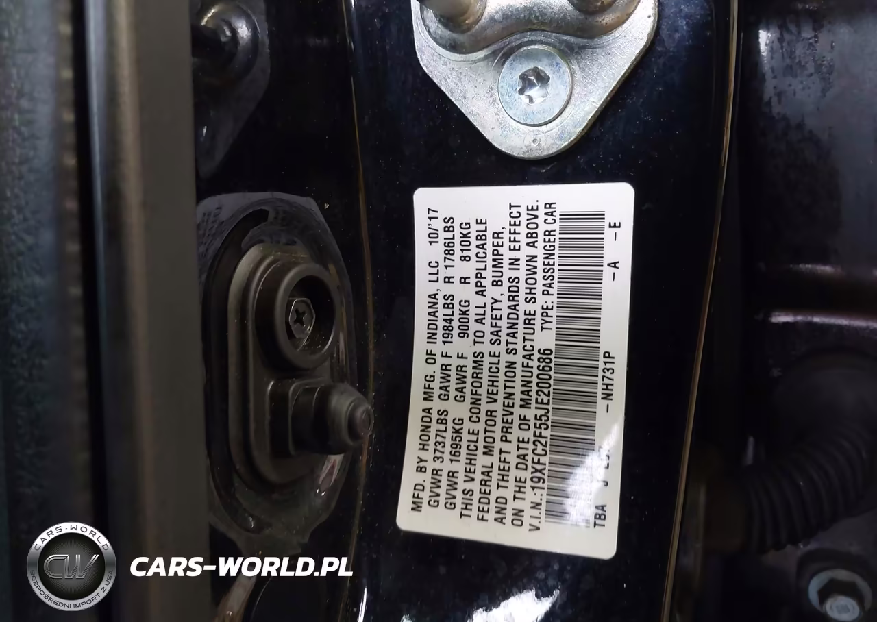2018 Honda Civic Lx VIN:19XFC2F55JE200686 - 9