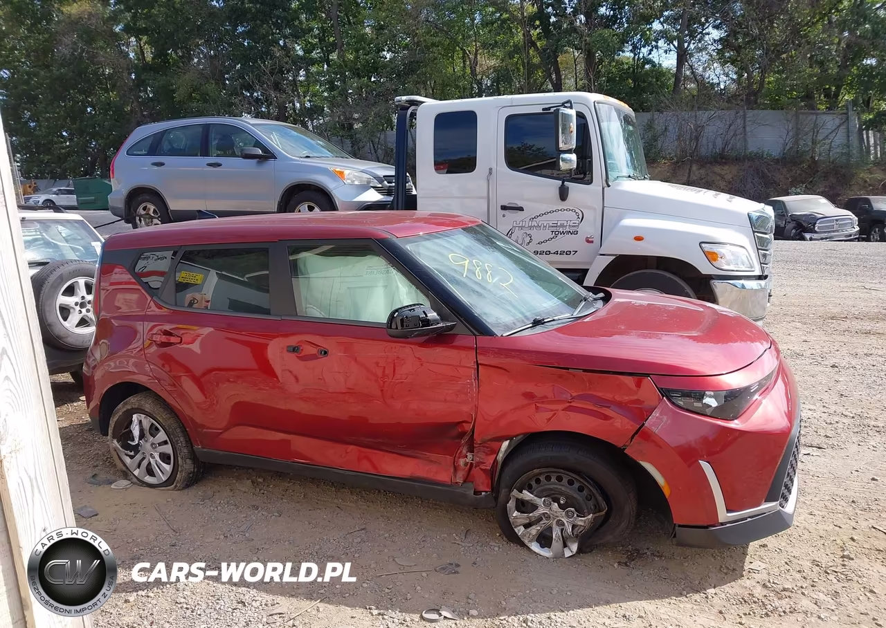 2023 Kia Soul Lx VIN:KNDJ23AU3P7849882 - 13