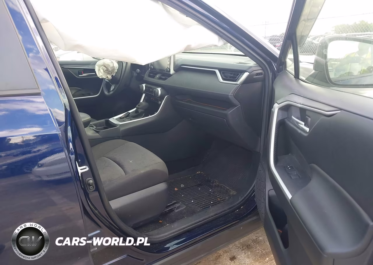 2020 Toyota Rav4 Xle VIN:JTMP1RFV3LJ034600 - 5