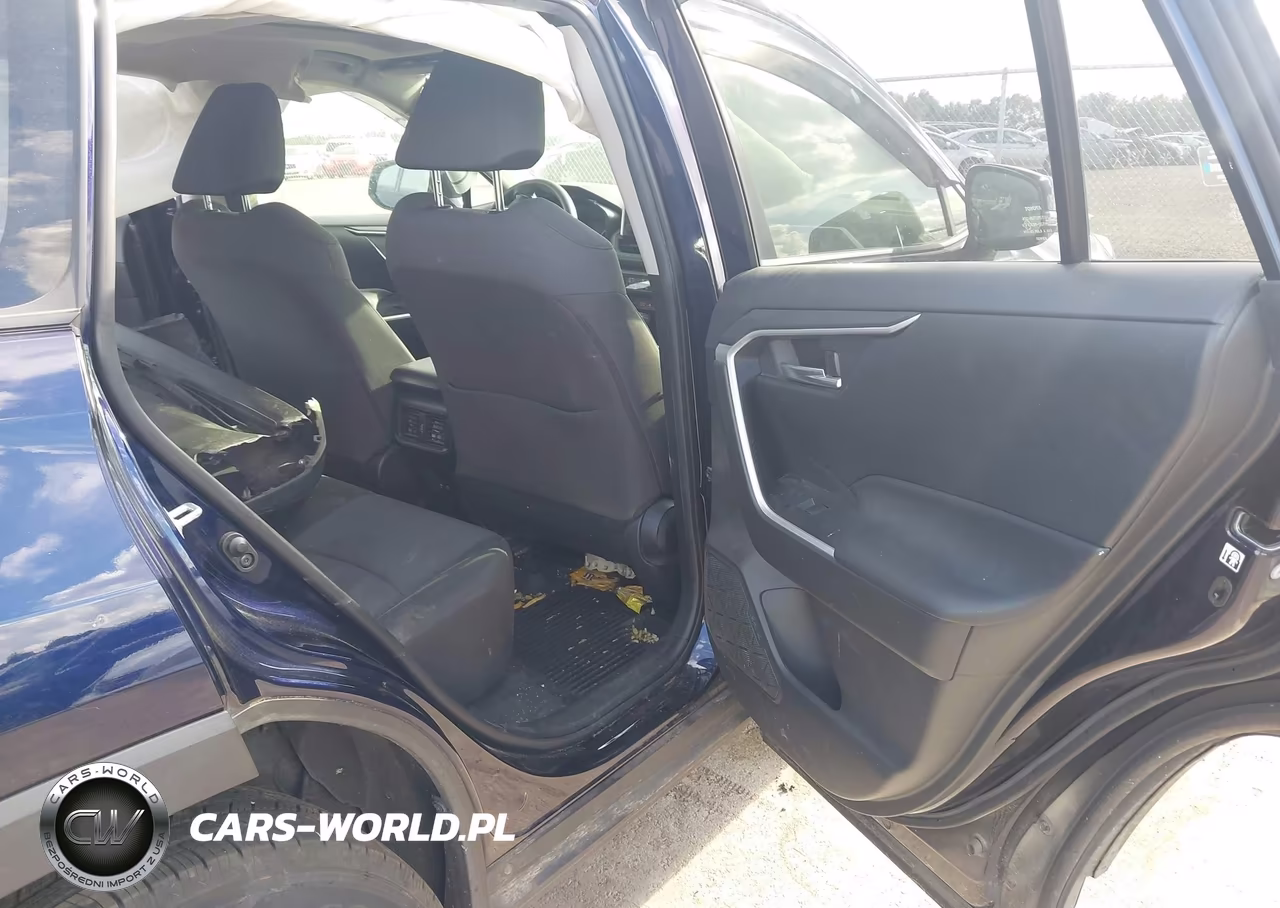 2020 Toyota Rav4 Xle VIN:JTMP1RFV3LJ034600 - 8