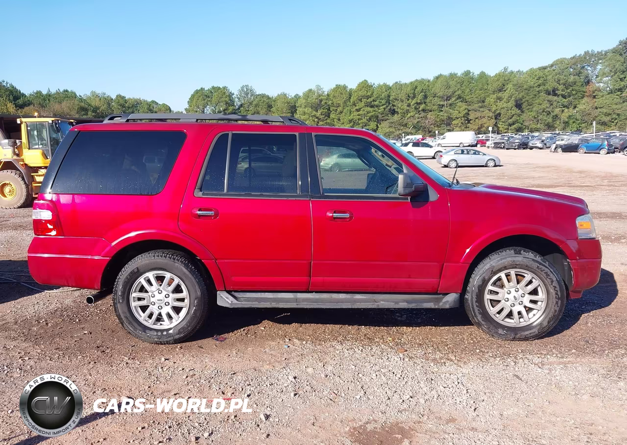 2013 Ford Expedition Xlt VIN:1FMJU1H55DEF65606 - 13